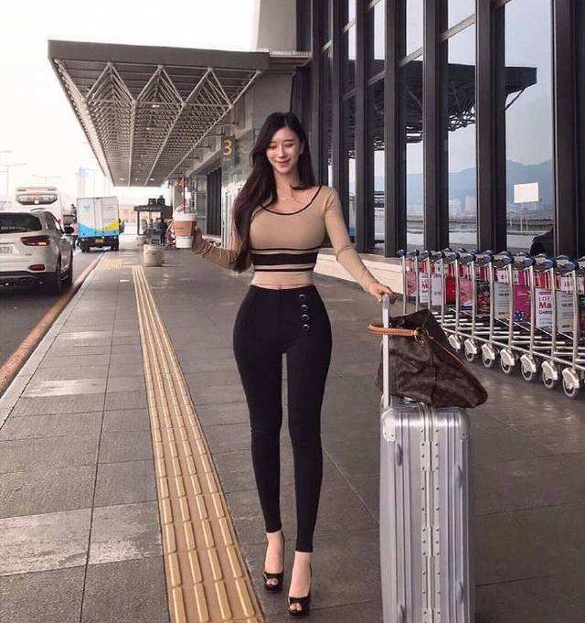 九游倒霉熊皇牌空战游戏下载
